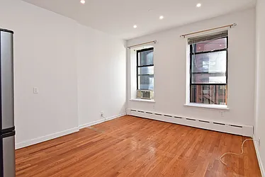 190 Orchard Street #5C in Lower East Side, Manhattan | StreetEasy