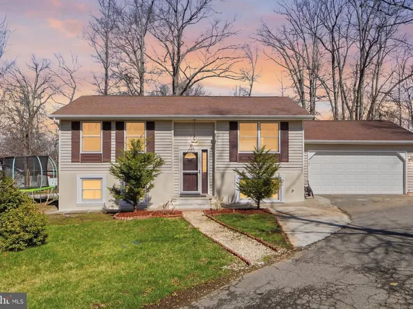 557 Rockbridge Dr SE, Leesburg, VA 20175