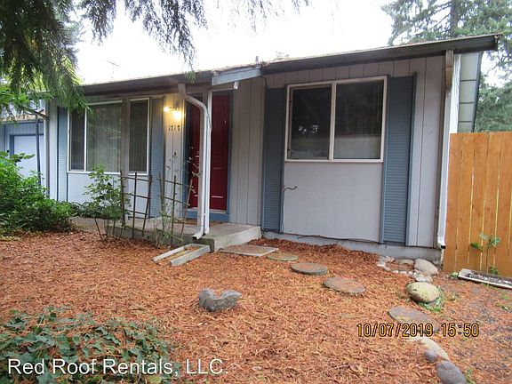 2nd image of 1717 166th St S