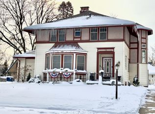 126 Prospect Ave, Waterloo, IA 50703