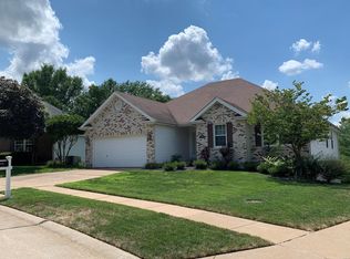 6409 Hagemann Pointe Ct, Saint Louis, MO 63128