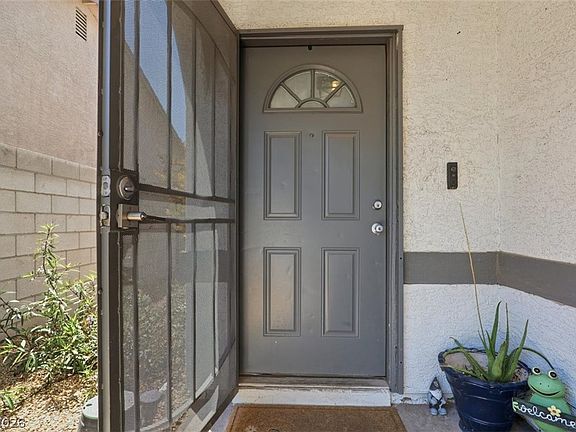 4th image of 1625 Keena Dr
