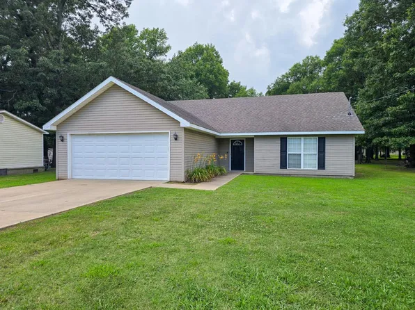 203 N Bernis St, Brookland, AR 72417