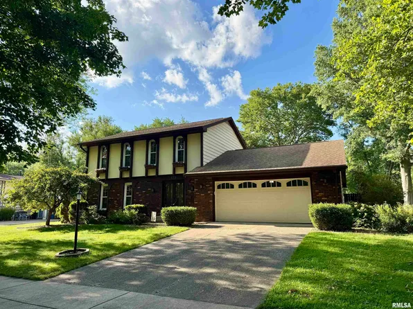 125 Pinehurst Dr, Springfield, IL 62704