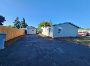8575 S Park Ct, Canby, OR 97013