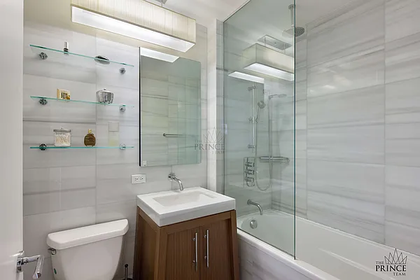 Rented by Compass | media 19