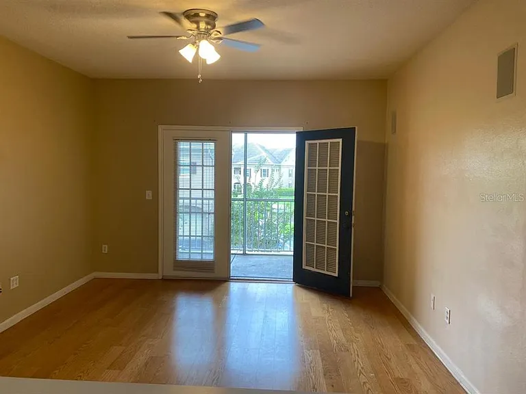 14341 Fredricksburg Dr #1007 — Photo 6