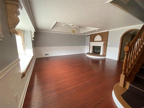 3rd image of 6845 Bruno Ave