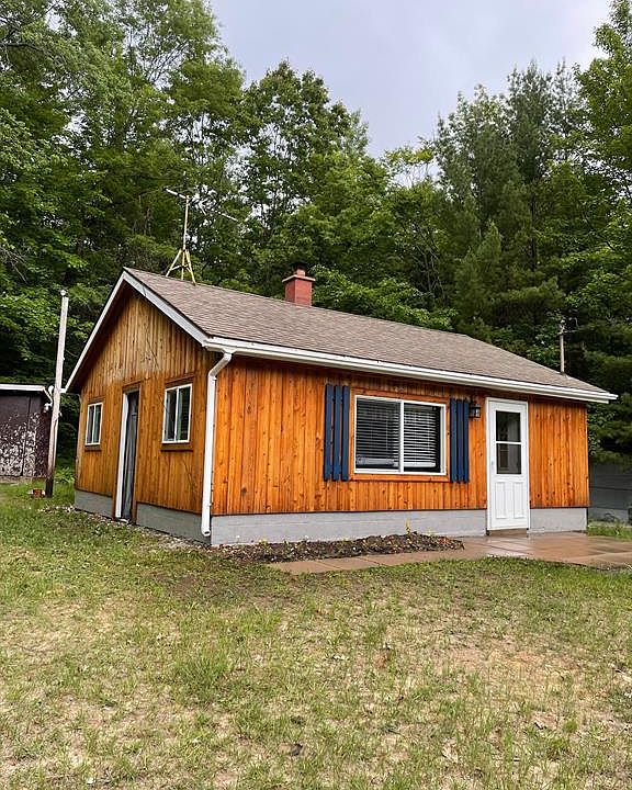 3267 N Kilgore Rd, Luther, MI 49656 MLS 20230062927 Zillow