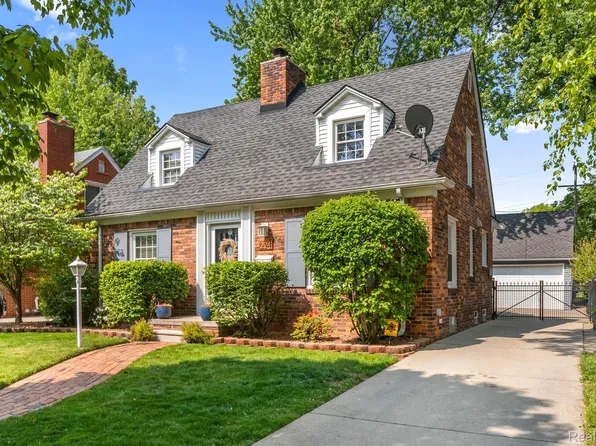 224 S Rosevere Ave, Dearborn, MI 48124