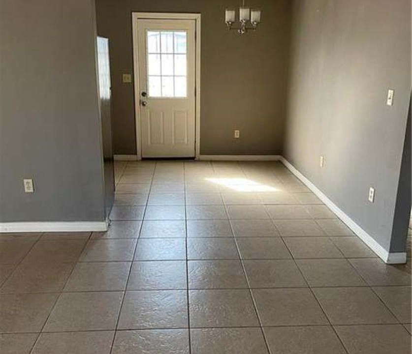 1st image of 4522 Lynhuber Dr