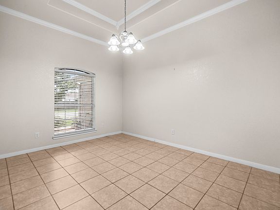 5th image of 1203 Hummingbird Rd