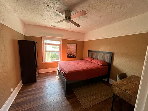 1538 Prince St Photo 1