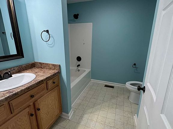 5th image of 299 J Hunt Rd