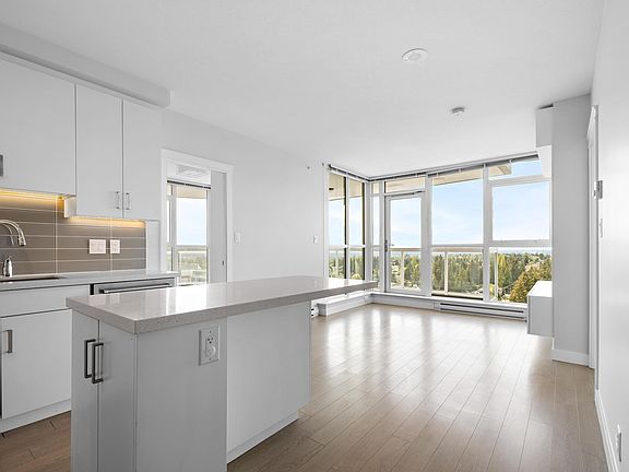 3rd image of 11967 80th Ave #1711