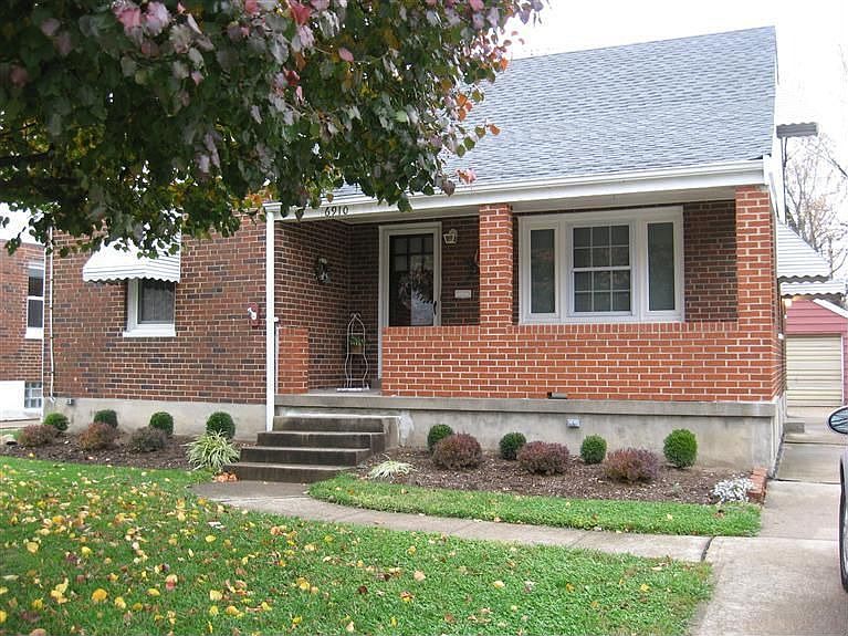 1st image of 6910 Lois Dr