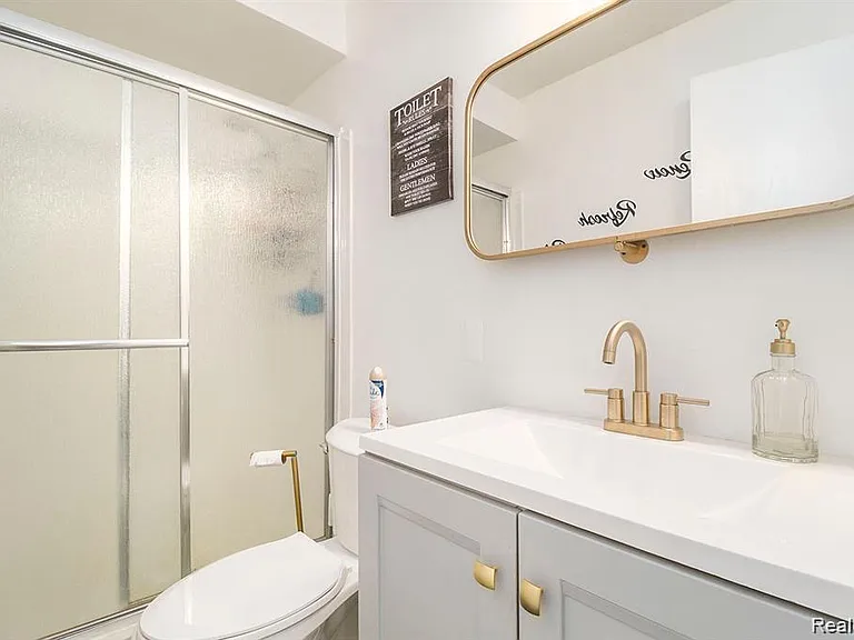 41720 Mary Kay Dr — Photo 19
