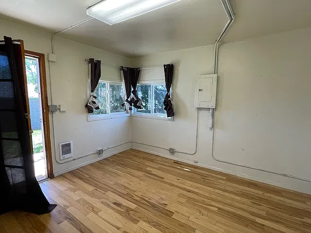 540 1/2 Ryan - 1 — Photo 2