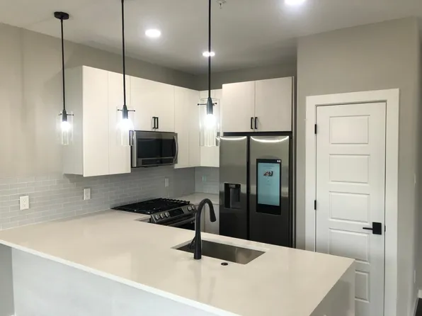 2729 Weisenberger St #101, Fort Worth, TX 76107