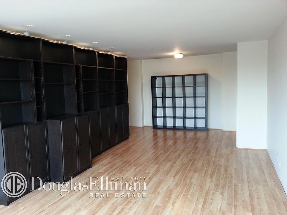 1st image of 3215 Avenue H #190