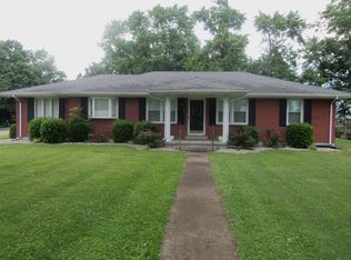 521 Malan Dr, Lebanon, KY 40033