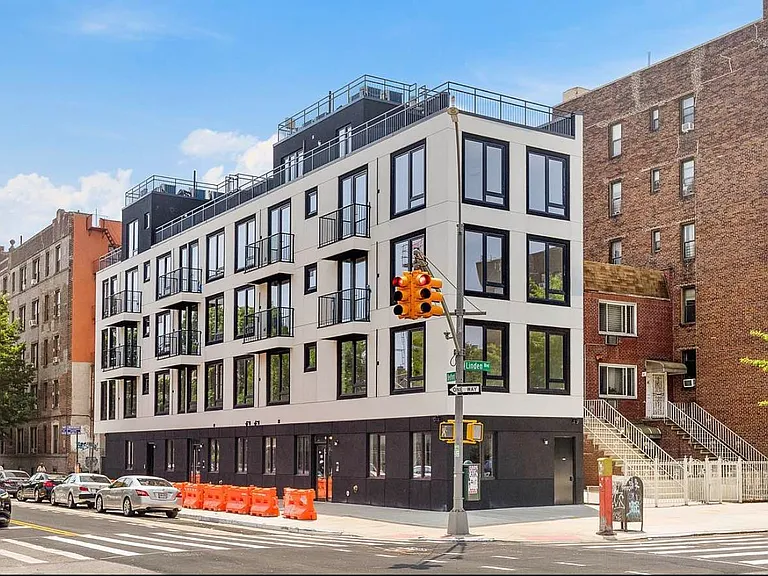 2136 Bedford Ave #4A — Photo 13