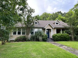 1015 2nd Ave N, Columbus, MS 39701