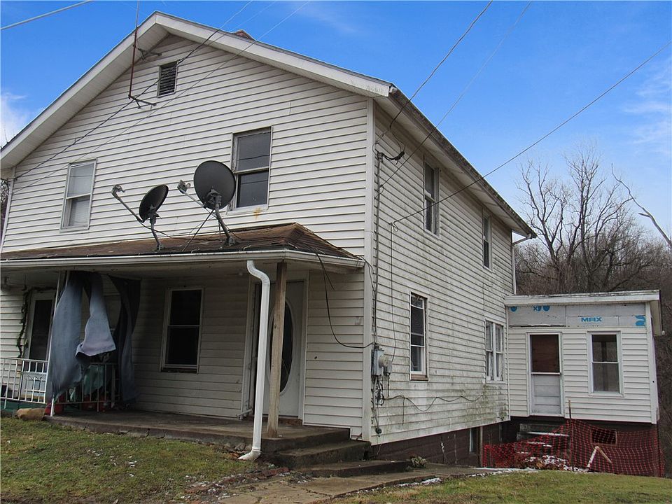 1st image of 211 Melrose St