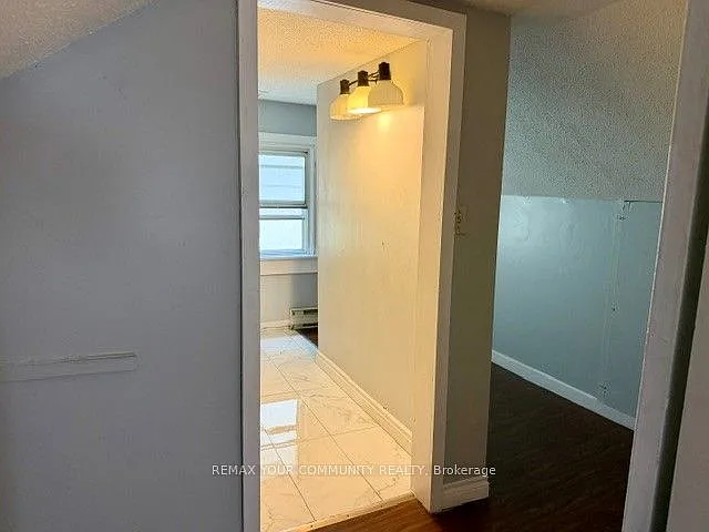 220 Ruggles Ave — Photo 25