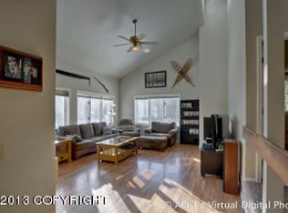10121 E Loma Rica Dr, Palmer, AK 99645