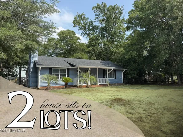 102 NW 20th Street, Oak Island, NC 28465
