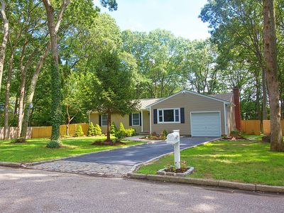 28 Wedgewood Ln, Miller Place, NY, 11764