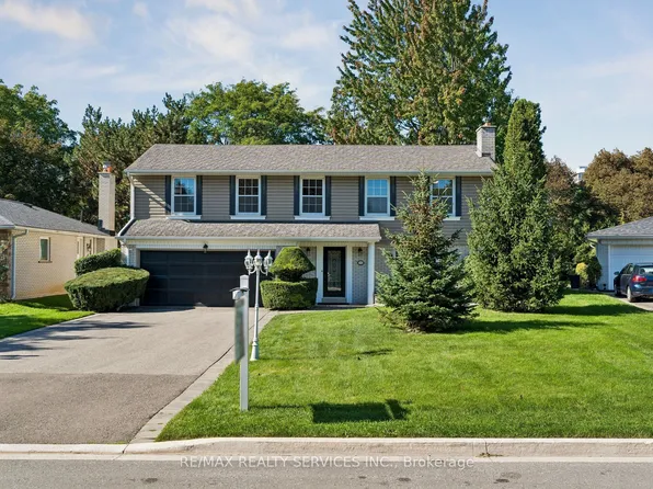 16 Malvern Ct, Brampton, ON L6W 1H1