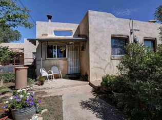 1388 Nelson Loop, Santa Fe, NM 87507