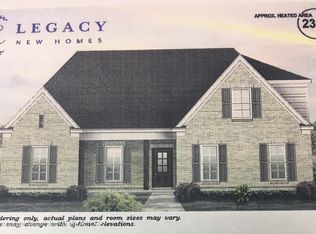 1803 Four Ways Dr, Nesbit, MS 38651