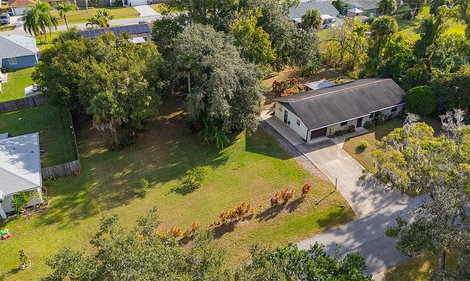 1st image of 3221 Lime Tree Dr