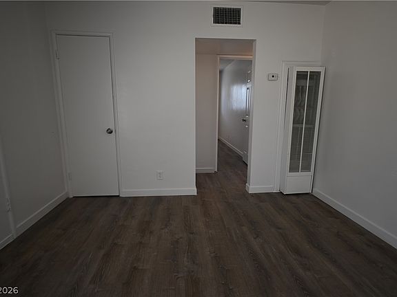 4th image of 378 N 13th St #378
