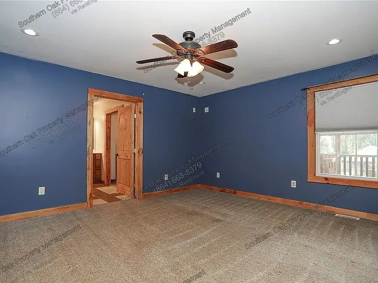 112 Aiken St — Photo 14