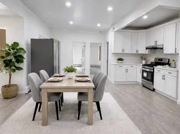 2072 W 11th St Floor 1, Brooklyn, NY 11223