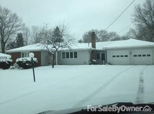 5238 Exeter Rd, Erie, PA 16509