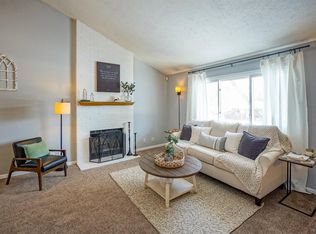 6321 S 53rd St, Lincoln, NE 68516