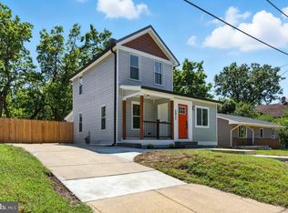5811 Dade St, Capitol Heights, MD