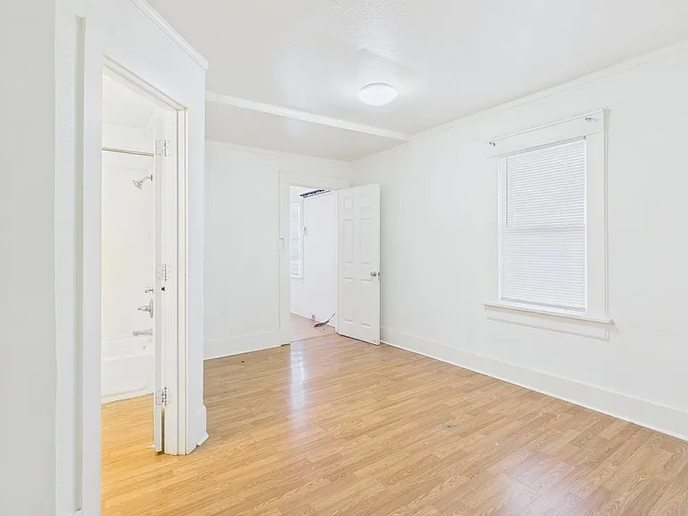 612 SW 17th Ave #B — Photo 10