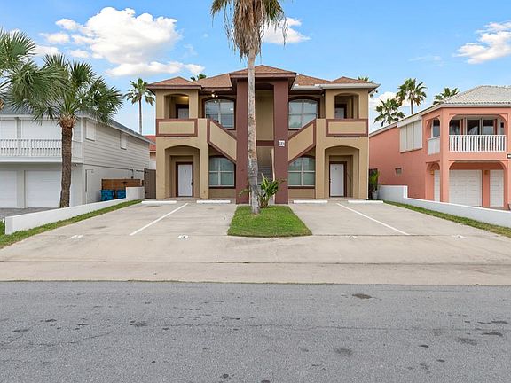 3rd image of 125 E Kingfish St #3
