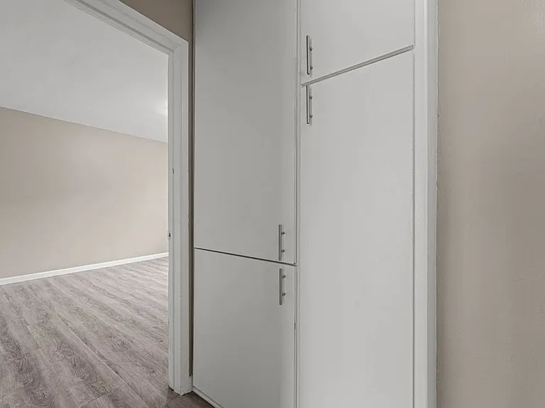 3845 Potomac Ave — Photo 15