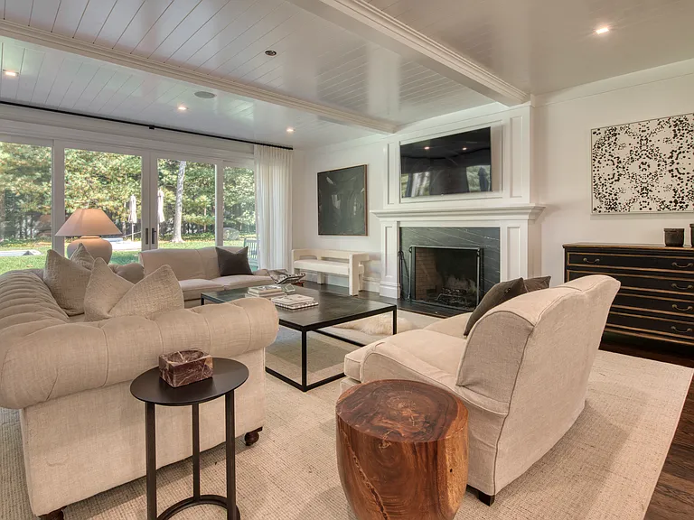 28 South Dr — Photo 14