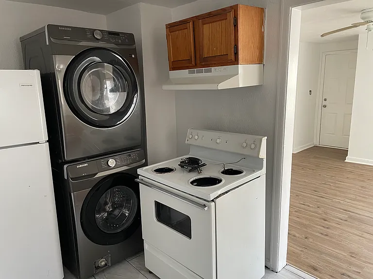 5123 S Benton Ave — Photo 6