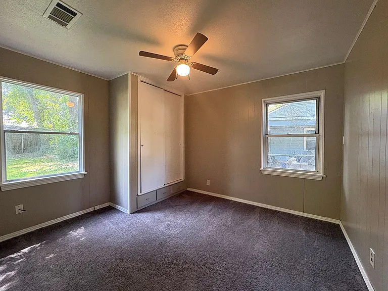 6301 Canal Blvd — Photo 15