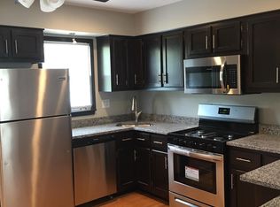 757 N Rohde Ave, Hillside, IL 60162