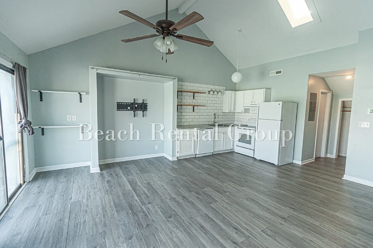 Building Photo - 3700 Golf Colony Ln #2H